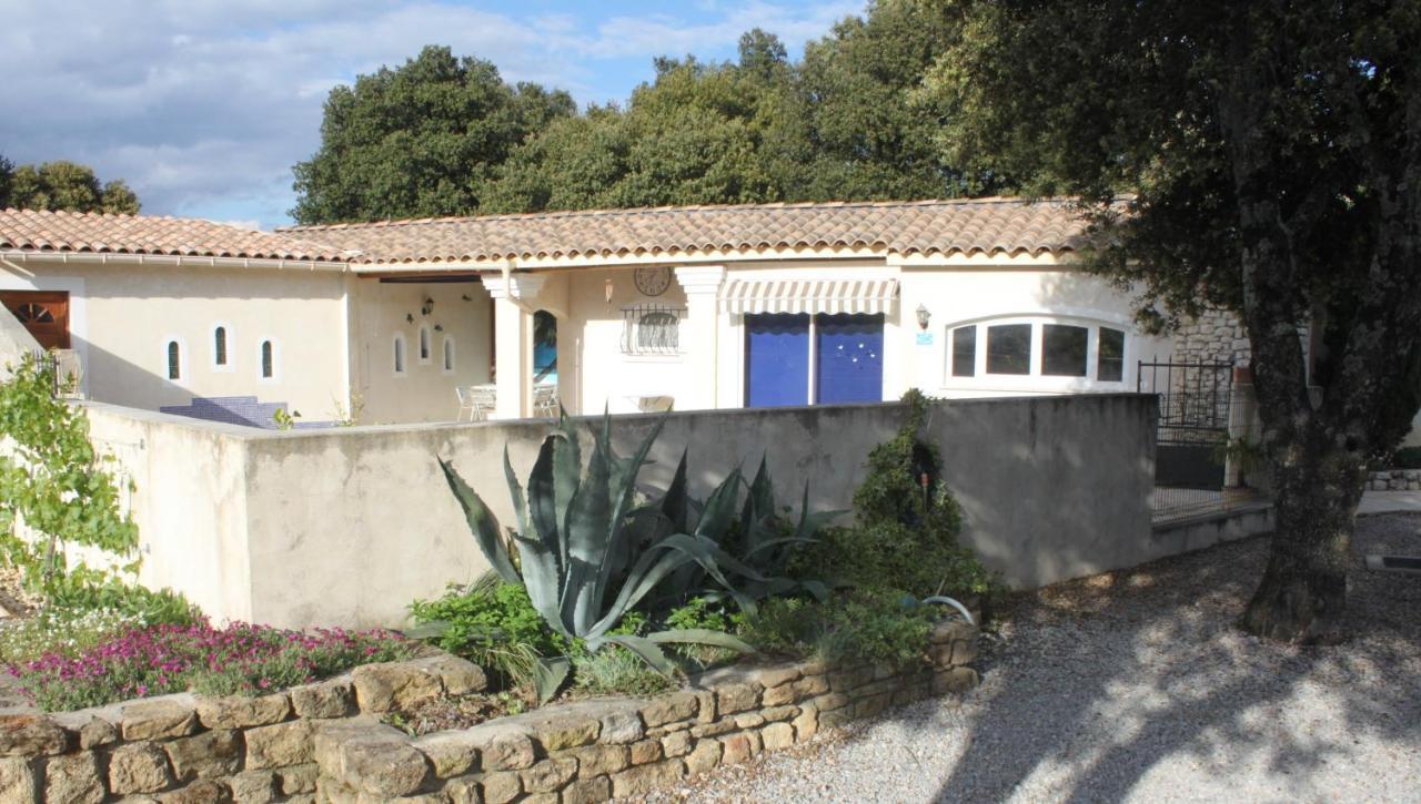 Les Jarres Bleues Apartment Grillon Bagian luar foto
