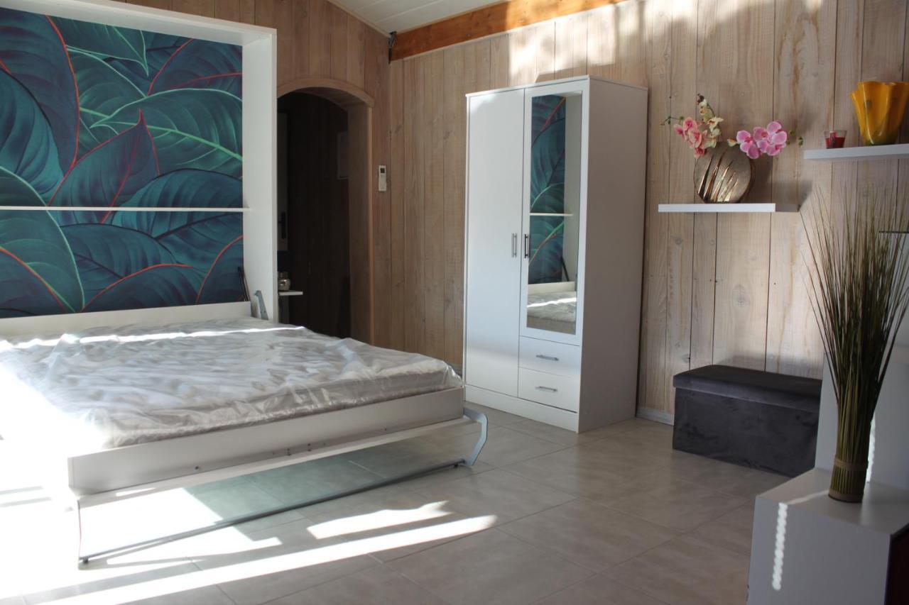 Les Jarres Bleues Apartment Grillon Bagian luar foto