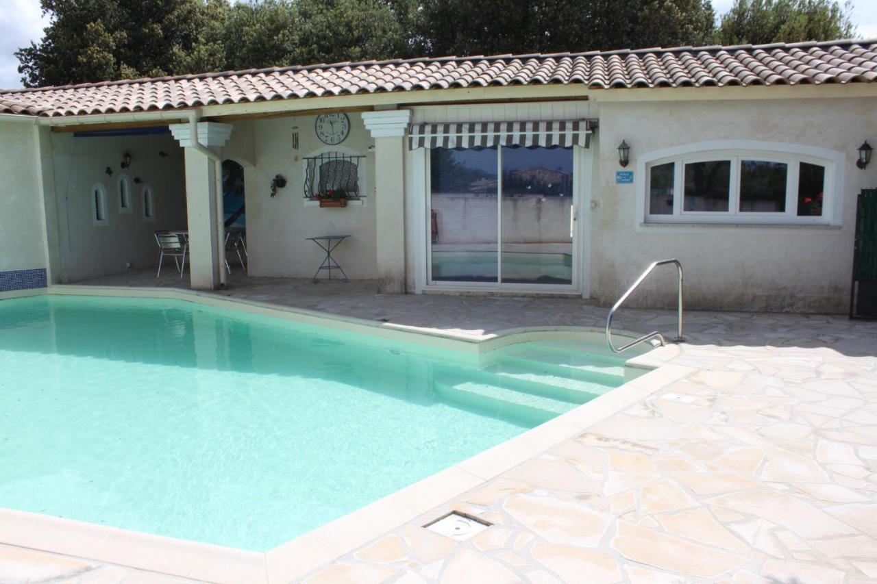 Les Jarres Bleues Apartment Grillon Bagian luar foto